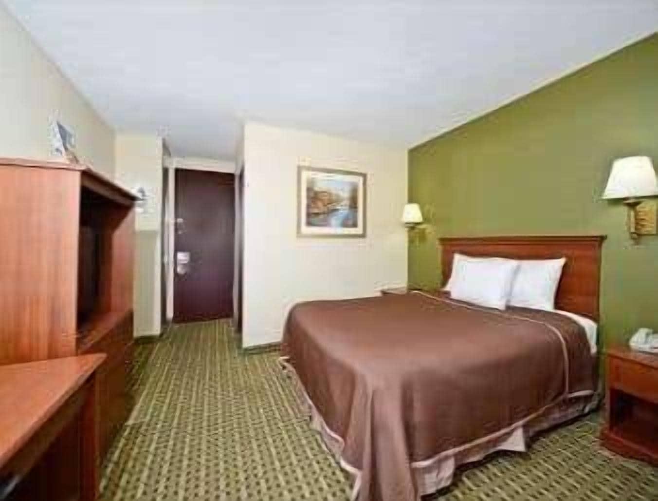 Howard Johnson By Wyndham Clifton Nj Exteriör bild