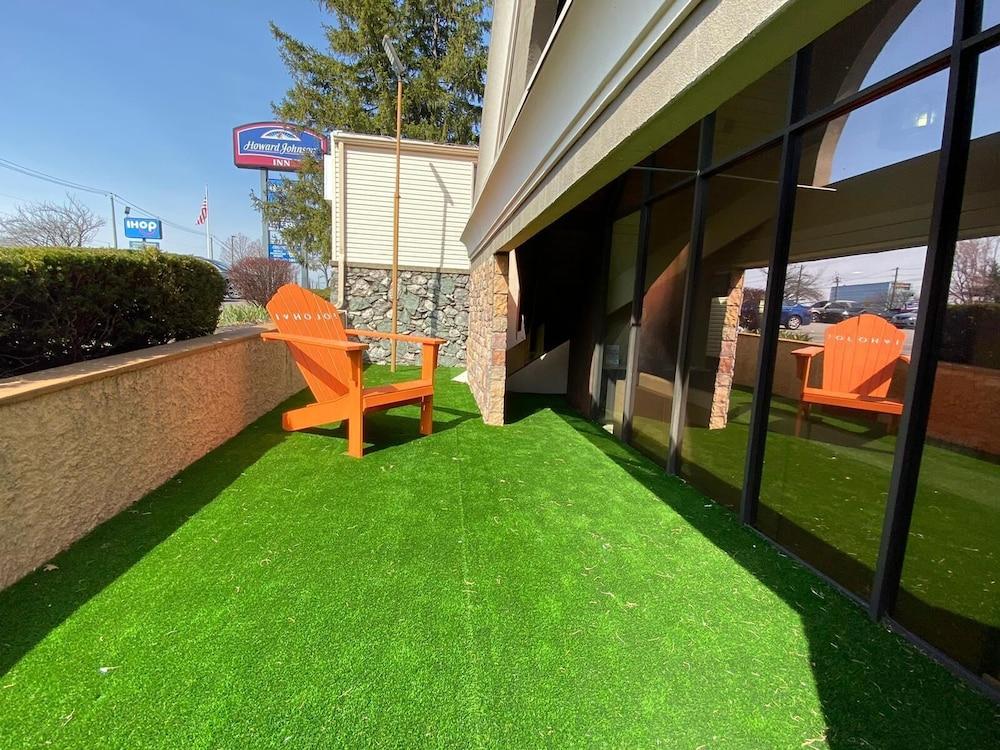 Howard Johnson By Wyndham Clifton Nj Exteriör bild